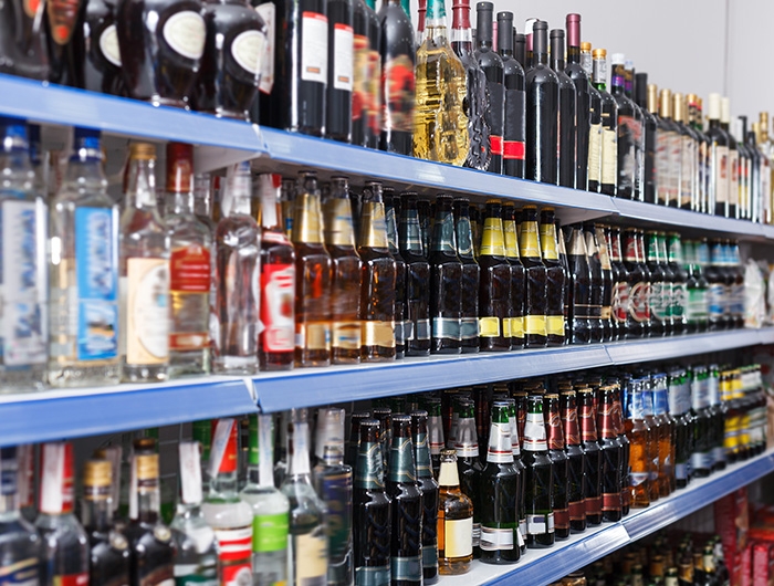 Image of alcohol drink at shelves in the supermarket