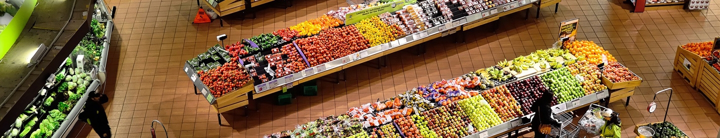 overhead view of a supermarket produce aisle