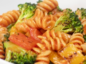 pasta primavera with broccoli