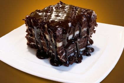 plate with Olive Garden's Chocolate brownie lasagna