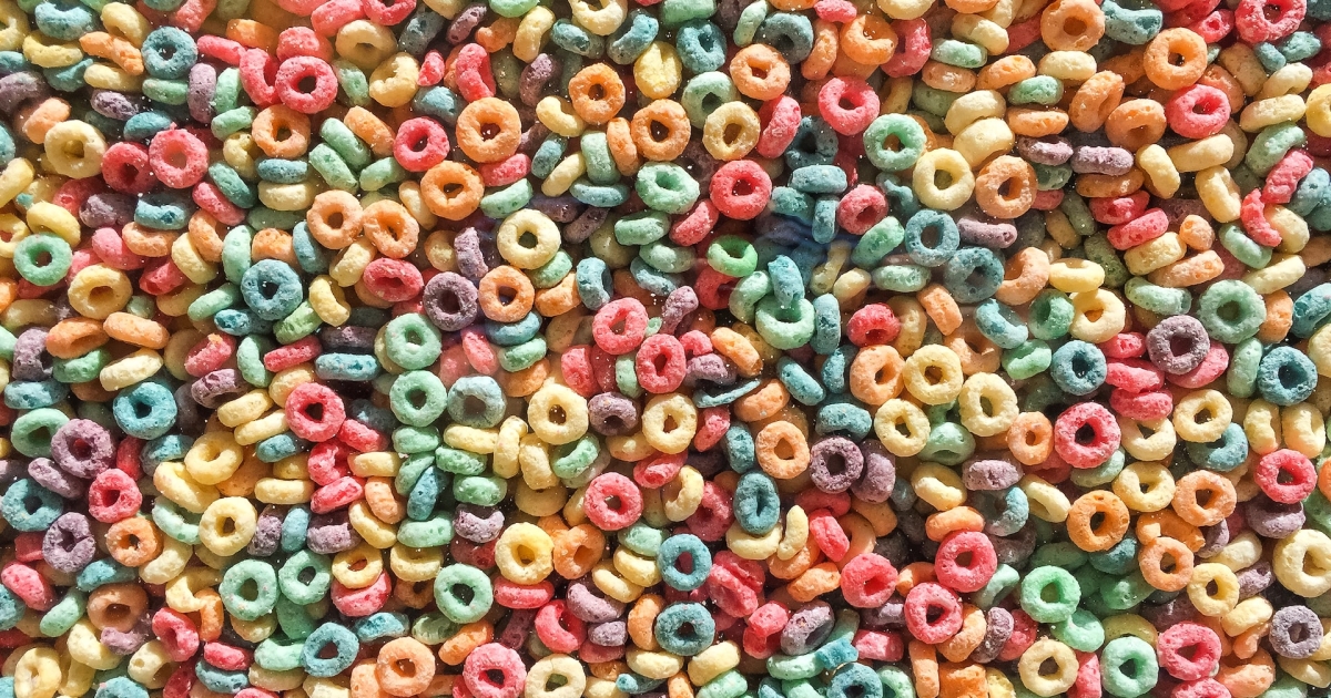 Finding (and Avoiding) Artificial Food Dyes ⋆ 100 Days of Real Food